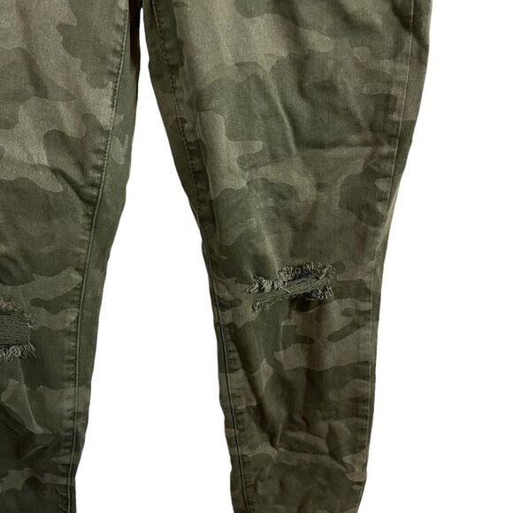 AMERICAN EAGLE SUPER HI RISE JEGGING Camo Next Level Stretch Jeans Green sz 6 R - Picture 3 of 16